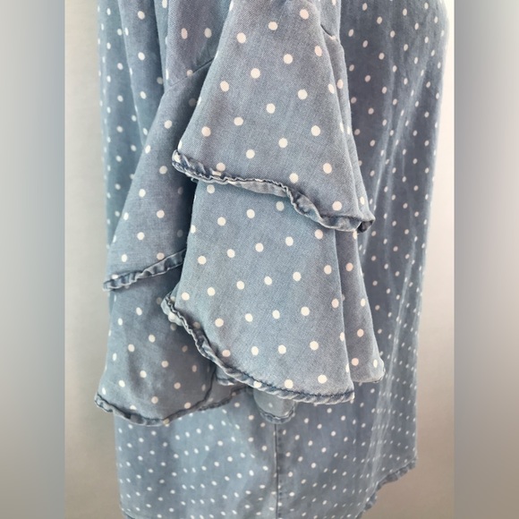 Love 8³ Chambray Blue & White Polka Dot V-Neck Ruffled Sleeve Blouse - Picture 4 of 12
